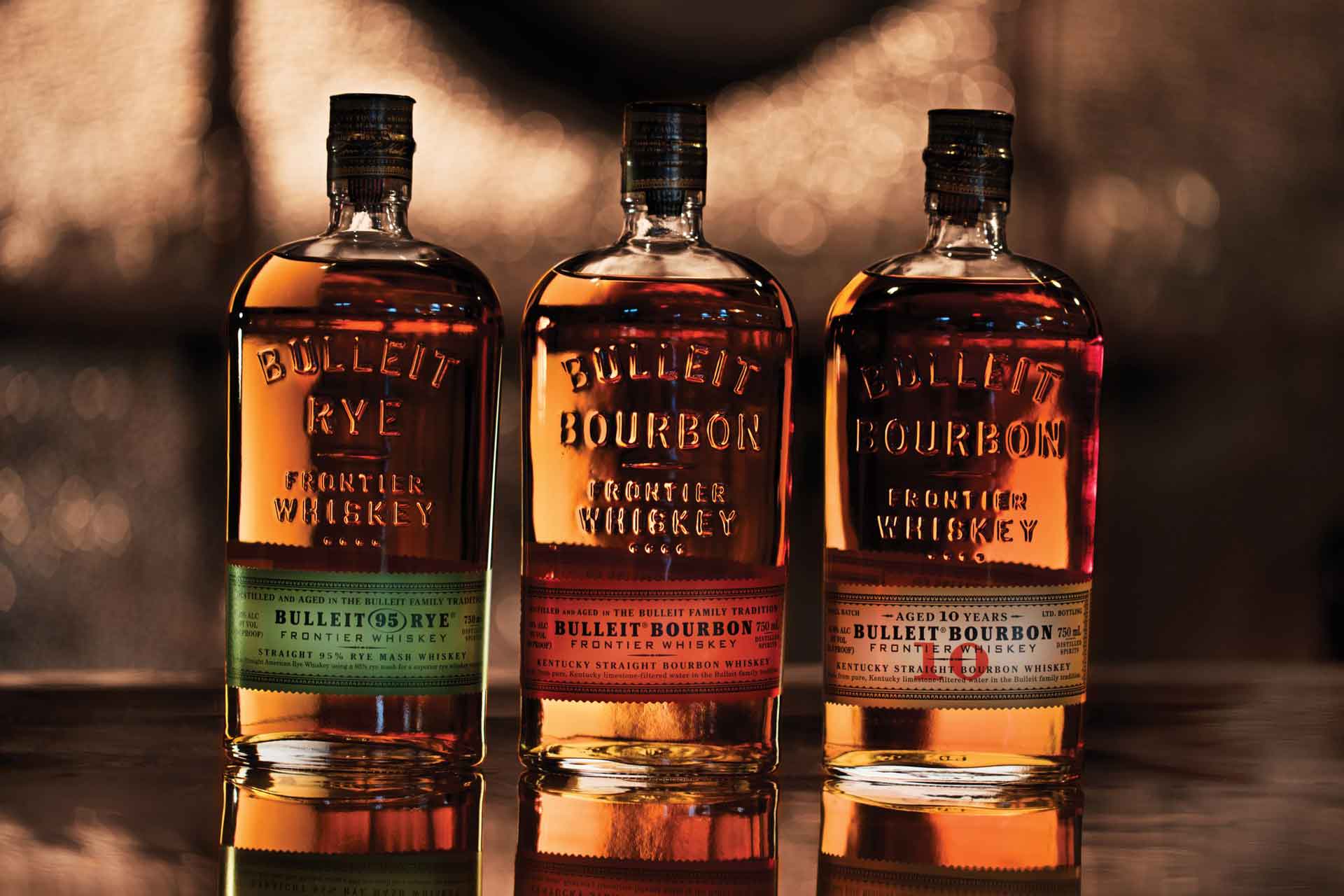 https://blog.kysupplyco.com/wp-content/uploads/2021/12/Bulleit-Bourbon-Gift-Set-Bourbon-Rye-10-Year.jpg