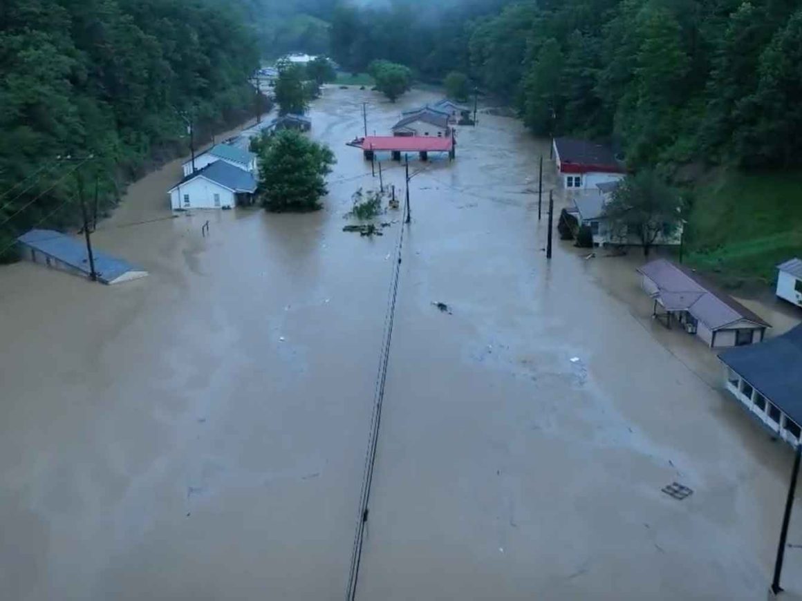 Flooding in Kentucky Here's How to Help Eastern KY Communities KY