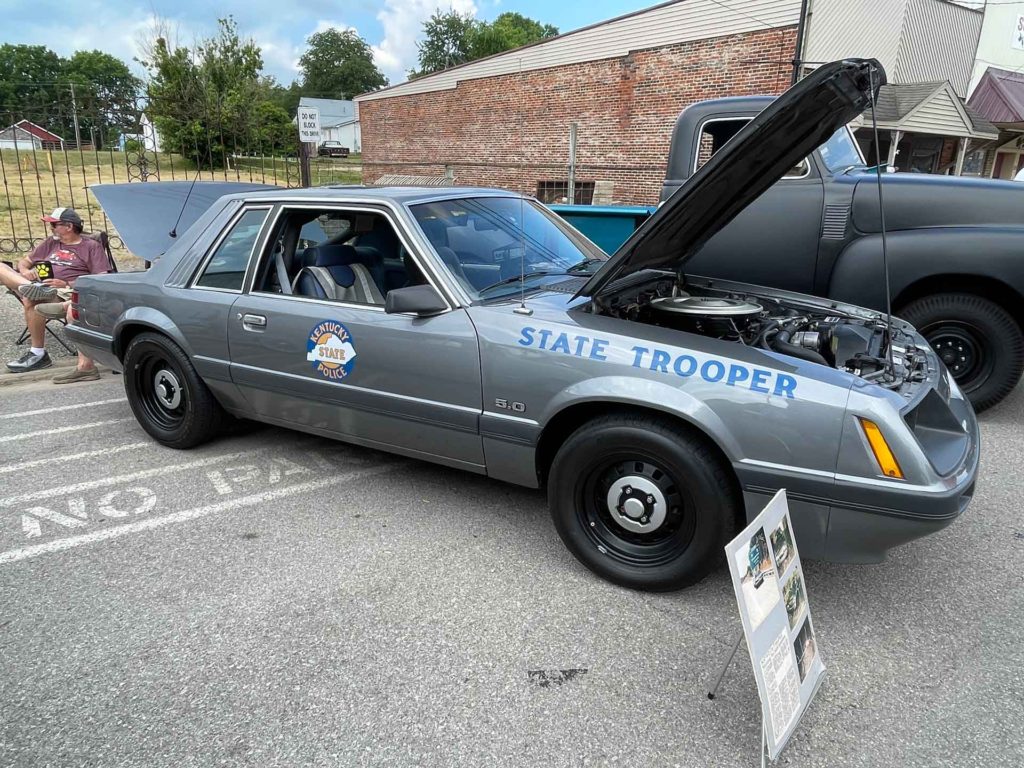 Ford Mustang State Trooper Car